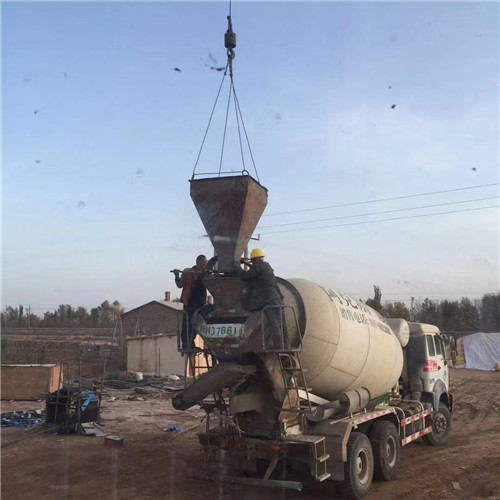 高淳区“精准瞄准”—— 吊车的 “定位导航” 技术